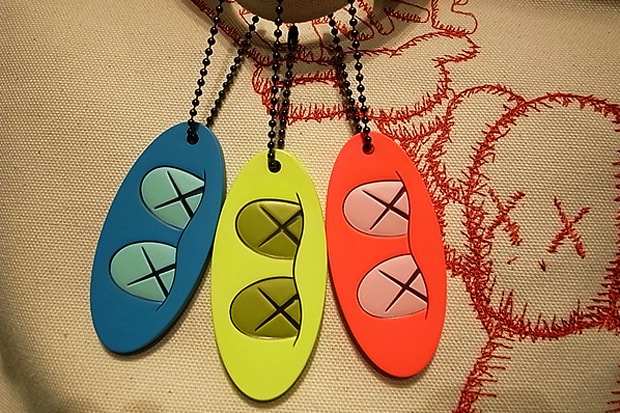 OriginalFake "Warm Regards" Keychains