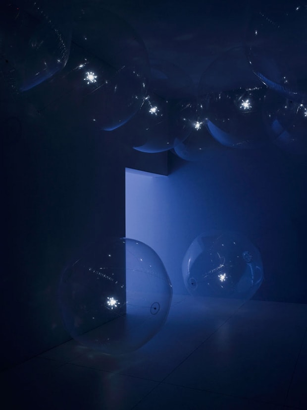 Swarovski Crystal Palace 2010