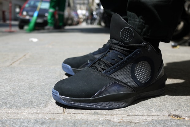 Streetsnaps: Black and Navy