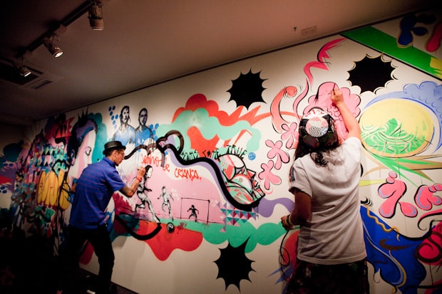  Nike (RED) "Tied Together" Tokyo