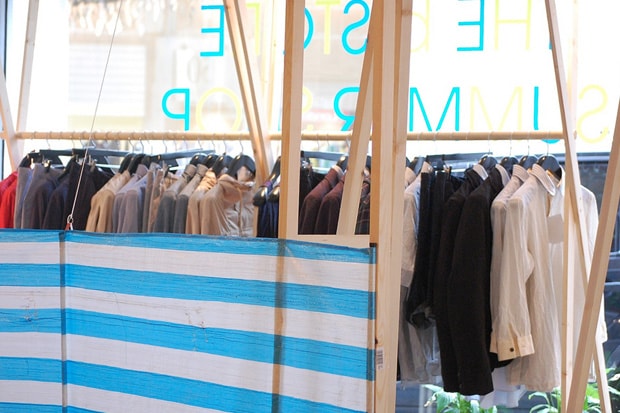 The b Store Summer Shop