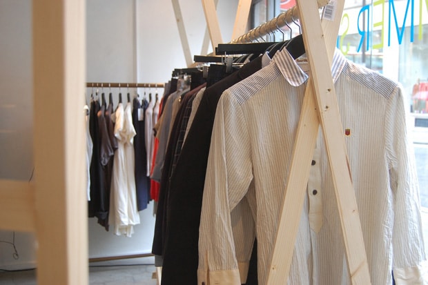 The b Store Summer Shop