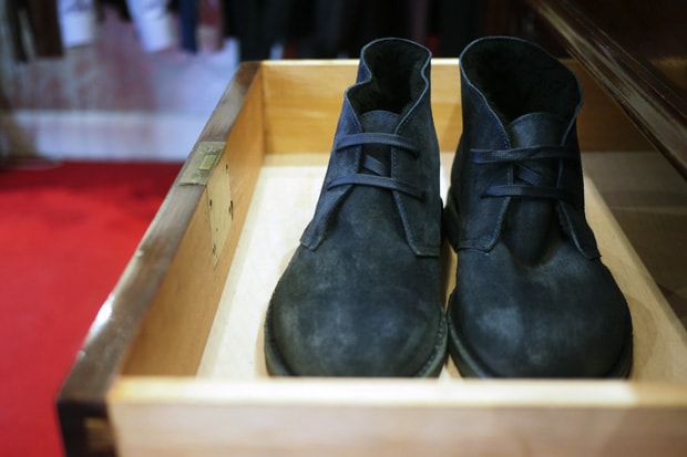 CLOSED 2010 Fall/Winter Chukka Boots