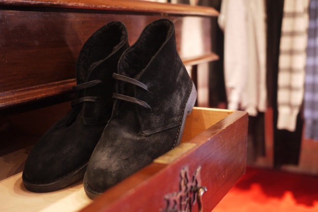 CLOSED 2010 Fall/Winter Chukka Boots