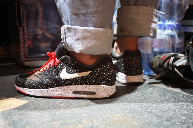 Streetsnaps: DJ ARTOO