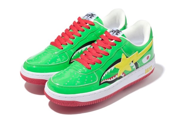 A Bathing Ape Bapesta Shark Pack