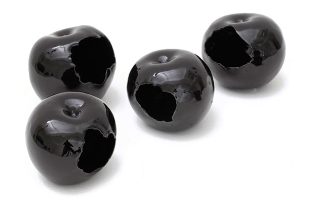 Julia Chiang "No Turning Back" Porcelain Apples