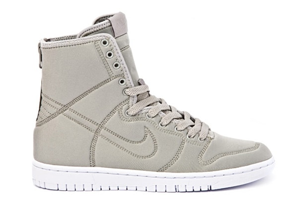 Nike Aquadunk Hi