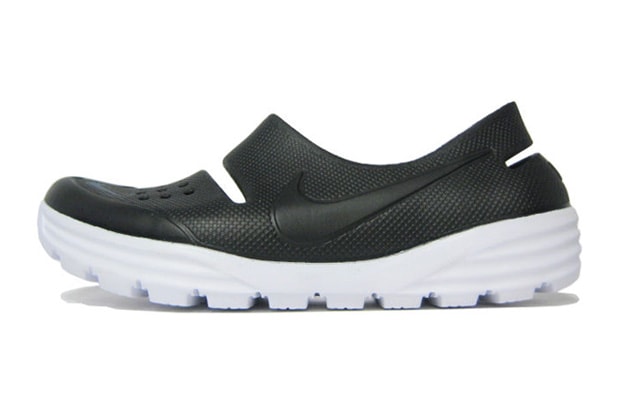Nike HTM Solar Soft Sandal