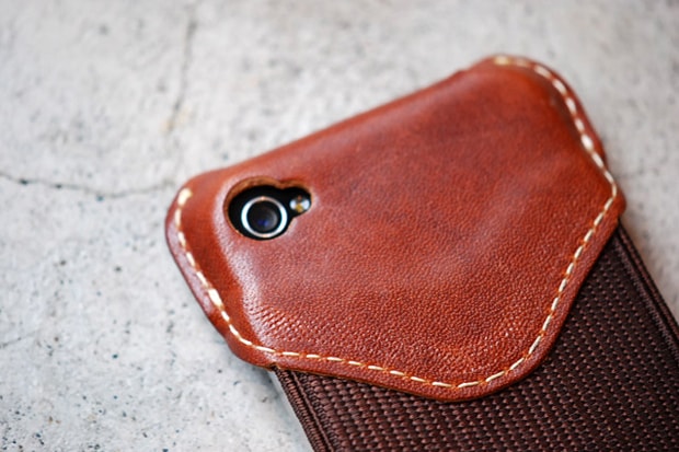 ROBERU iPhone 4 Case