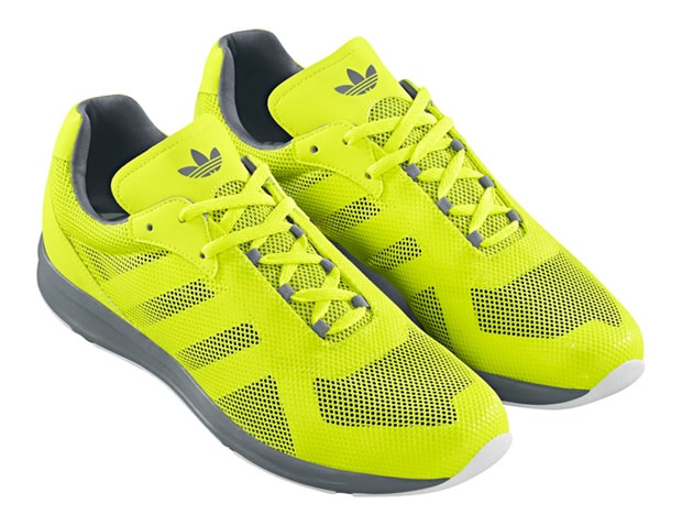 adidas Originals 2010 Winter adicolor ZX Light Run