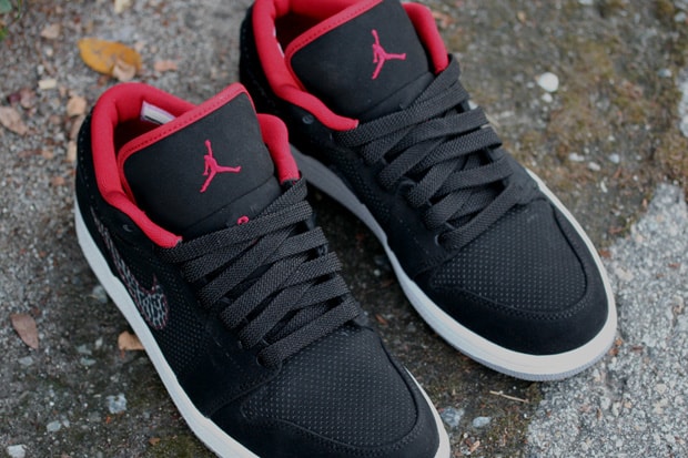 Air Jordan 1 Phat Low Black/Varsity Red