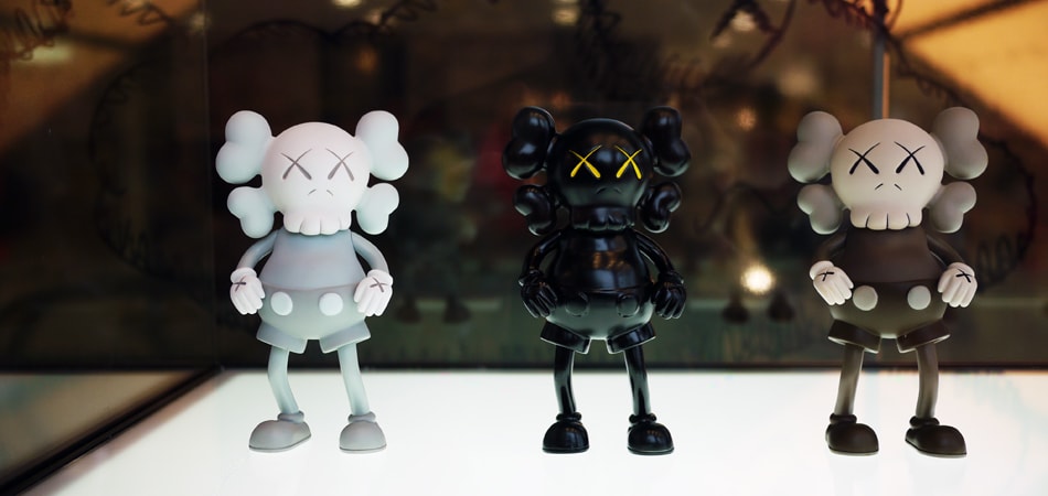 KAWS: PassingThrough