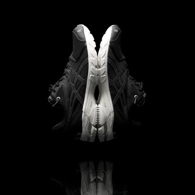 Surface 2 Air x ASICS Gel DS Trainer 14
