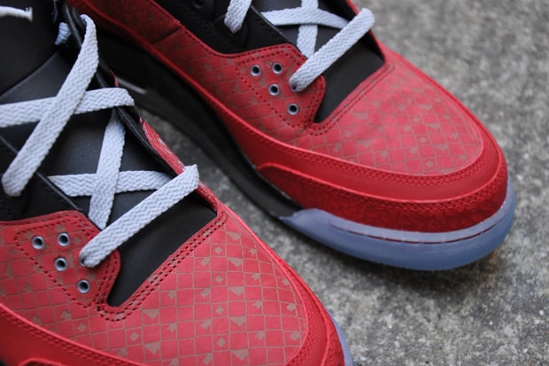 Air Jordan III "Doernbecher" - A Closer Look