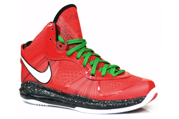 Nike Air Max LeBron VIII Christmas Edition