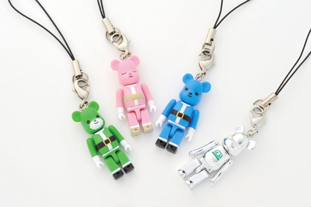 Merry Green Christmas - Christmas Charity Campaign BEARBRICKS