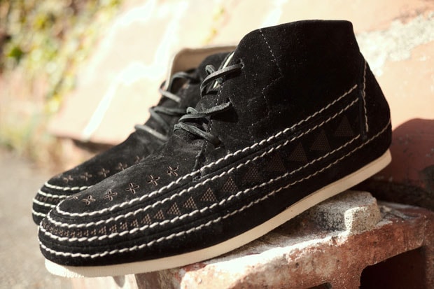 Taka Hayashi x Vans Vault 2010 Holiday Akat LX