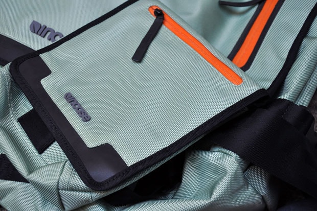 Incase 2011 Spring/Summer Courier Collection