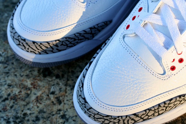 Air Jordan 3 White/Cement Grey - A Closer Look