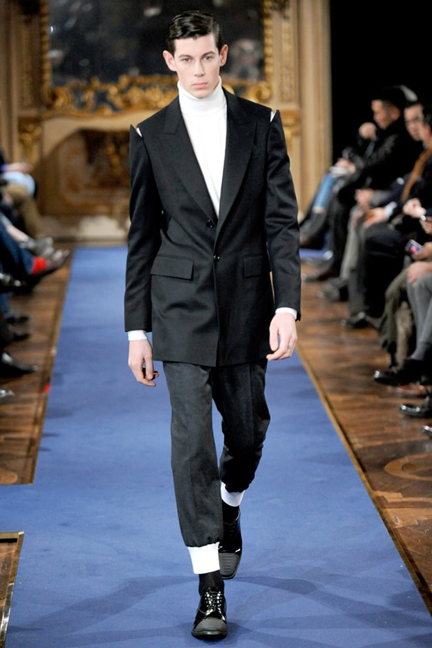 Alexander McQueen 2011 Fall/Winter Collection