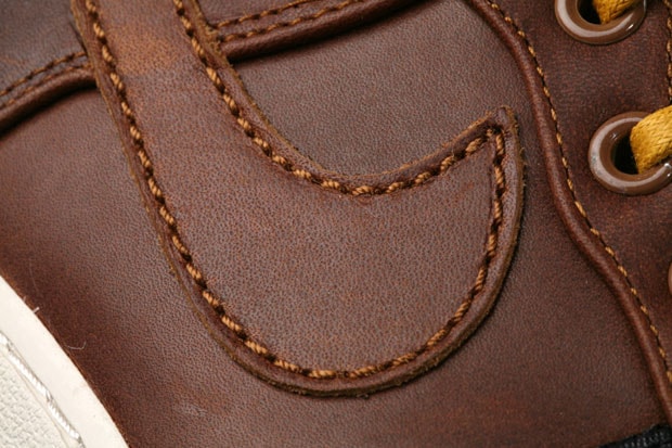 Nike Air Force 1 Duck Boot