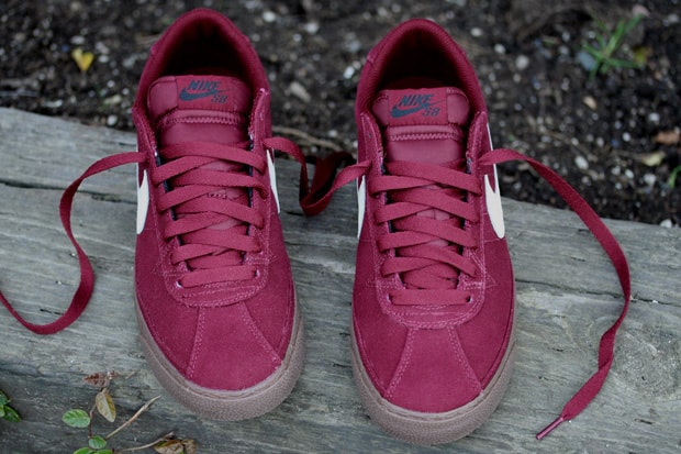 Nike SB Bruin Team Red