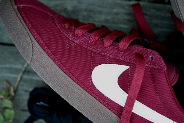 Nike SB Bruin Team Red