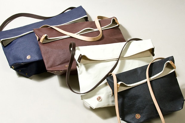 SUNSET CRAFTSMAN CO. Messenger Bag