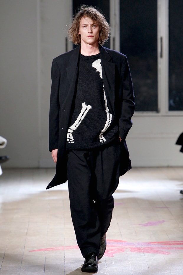 Yohji Yamamoto 2011 Fall/Winter Collection