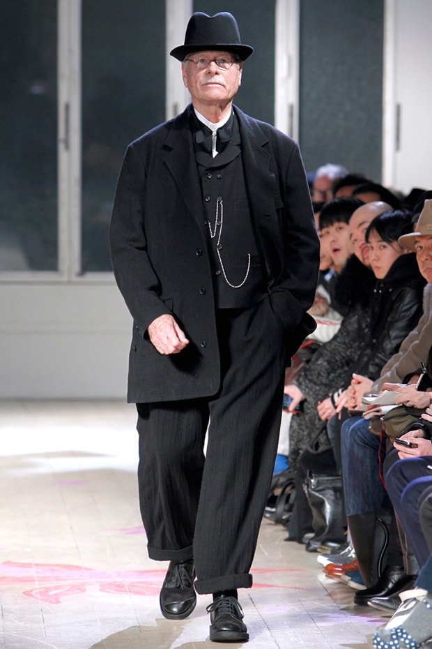 Yohji Yamamoto 2011 Fall/Winter Collection