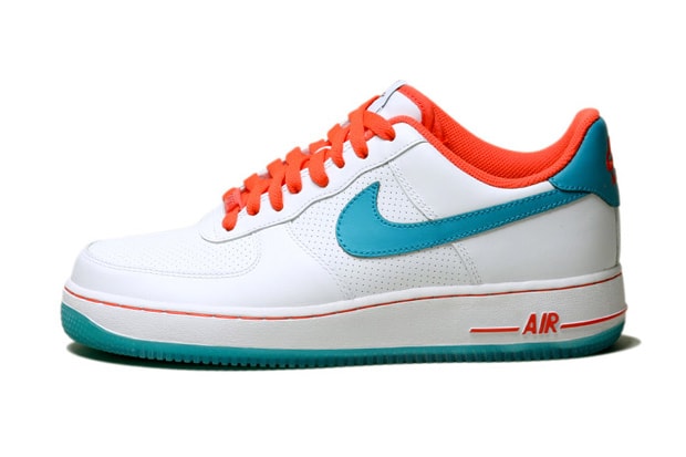 Nike x Undefeated “Orange County All Star" Pack