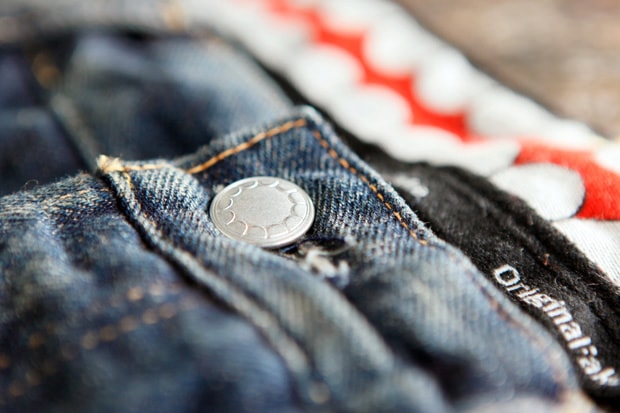 OriginalFake Damaged Denim