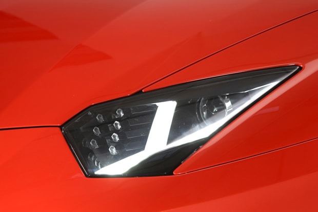 Lamborghini 2012 Aventador LP700-4