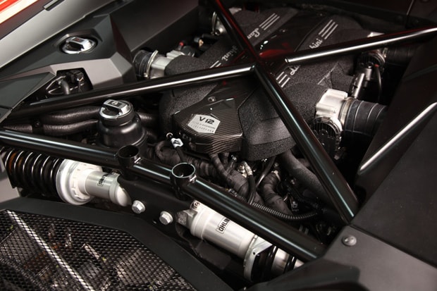 Lamborghini 2012 Aventador LP700-4
