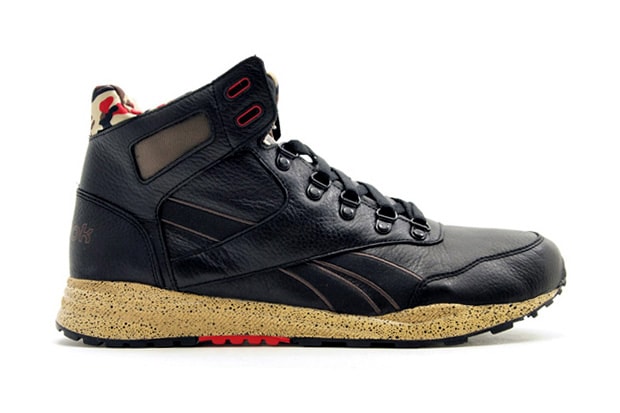 Reebok Lynjon S.T.