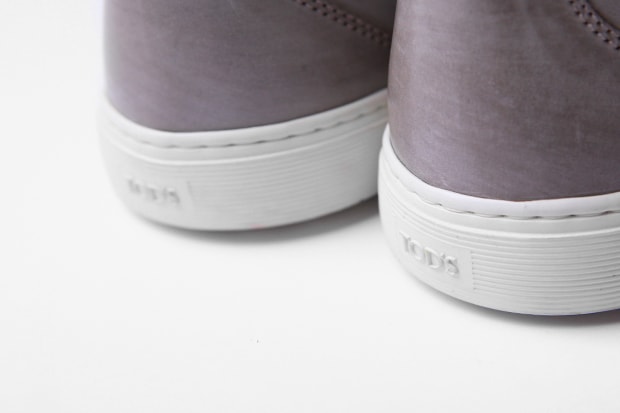 Tod’s 2011 Spring/Summer Leather Sneaker