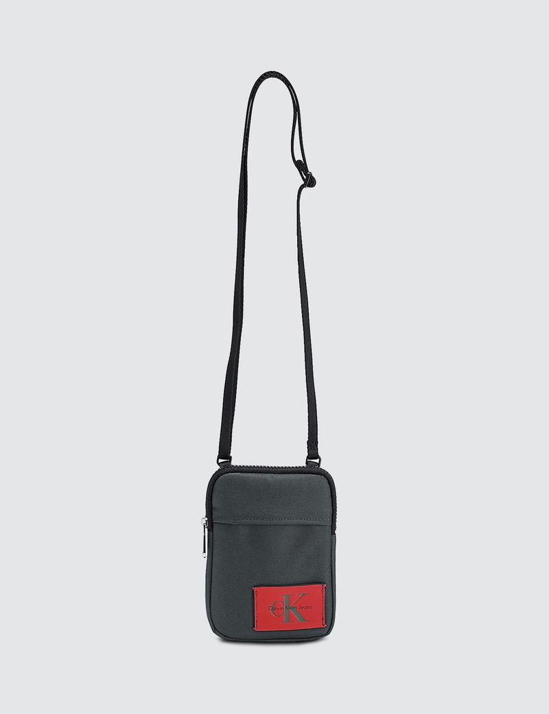 phone crossbody calvin klein