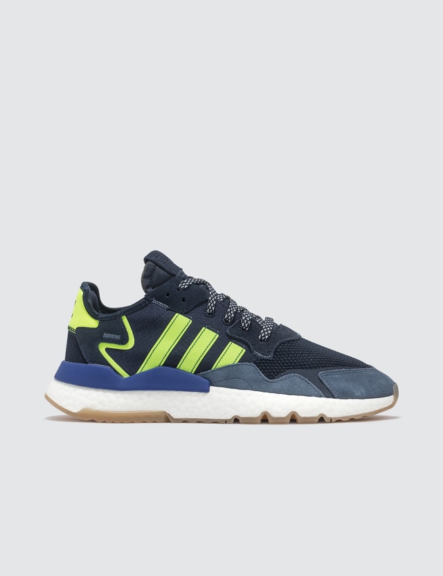 adidas originals nite jogger trainers in silver and gold