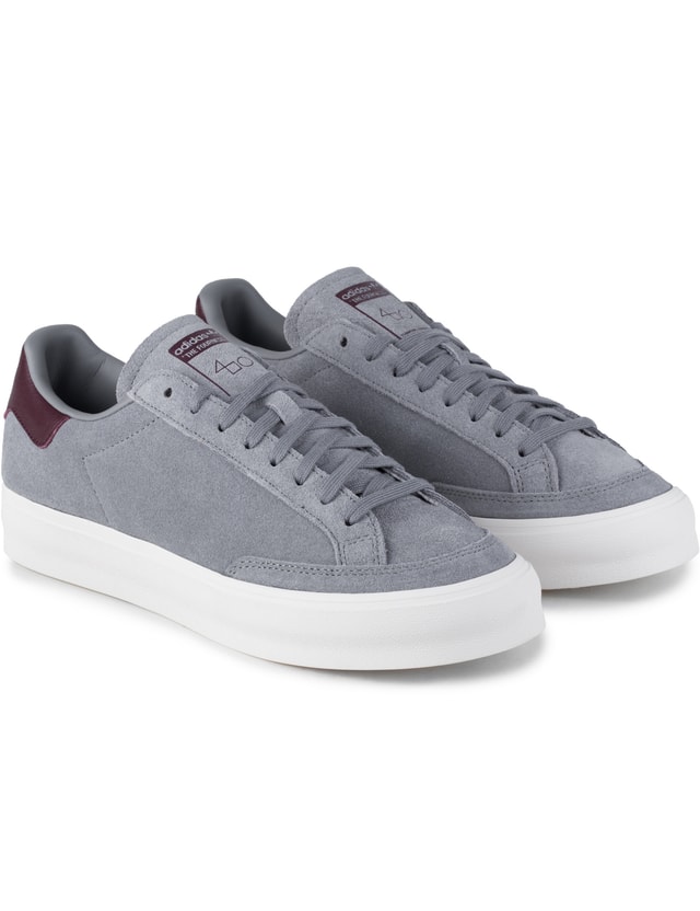 nike low tops women's