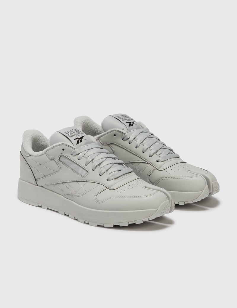 reebok maison martin margiela cl classic leather tabi