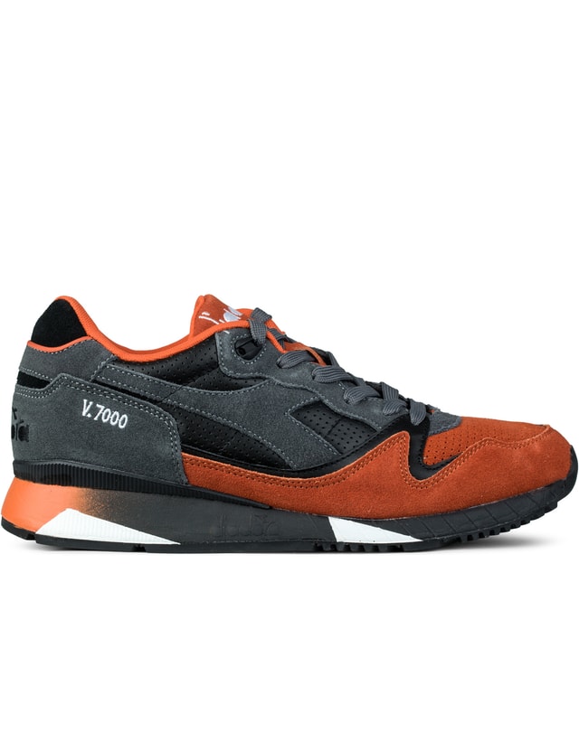 diadora orange
