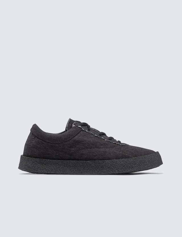 yeezy women's canada