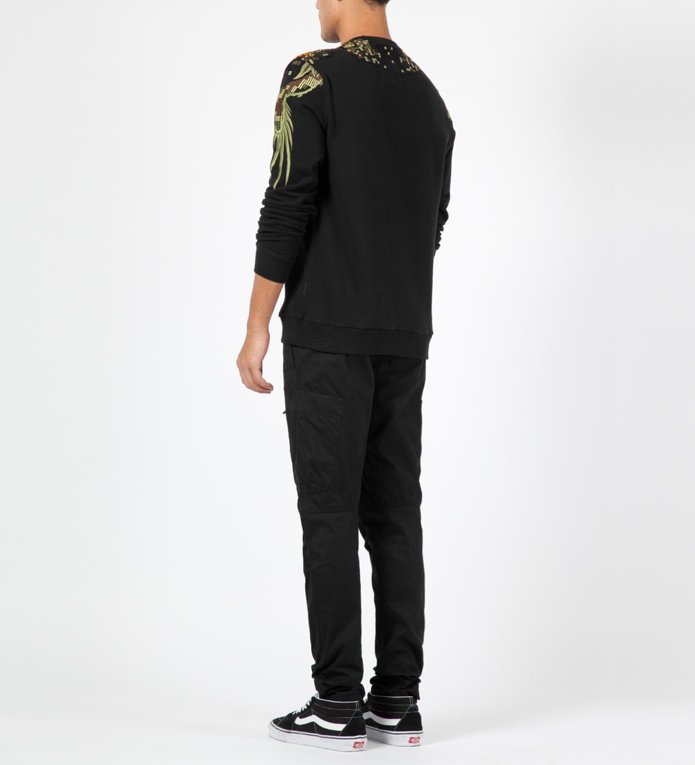 black fitted cargo pants