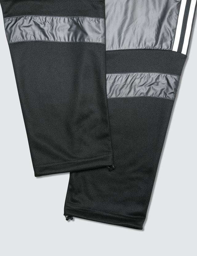 black oyster pants