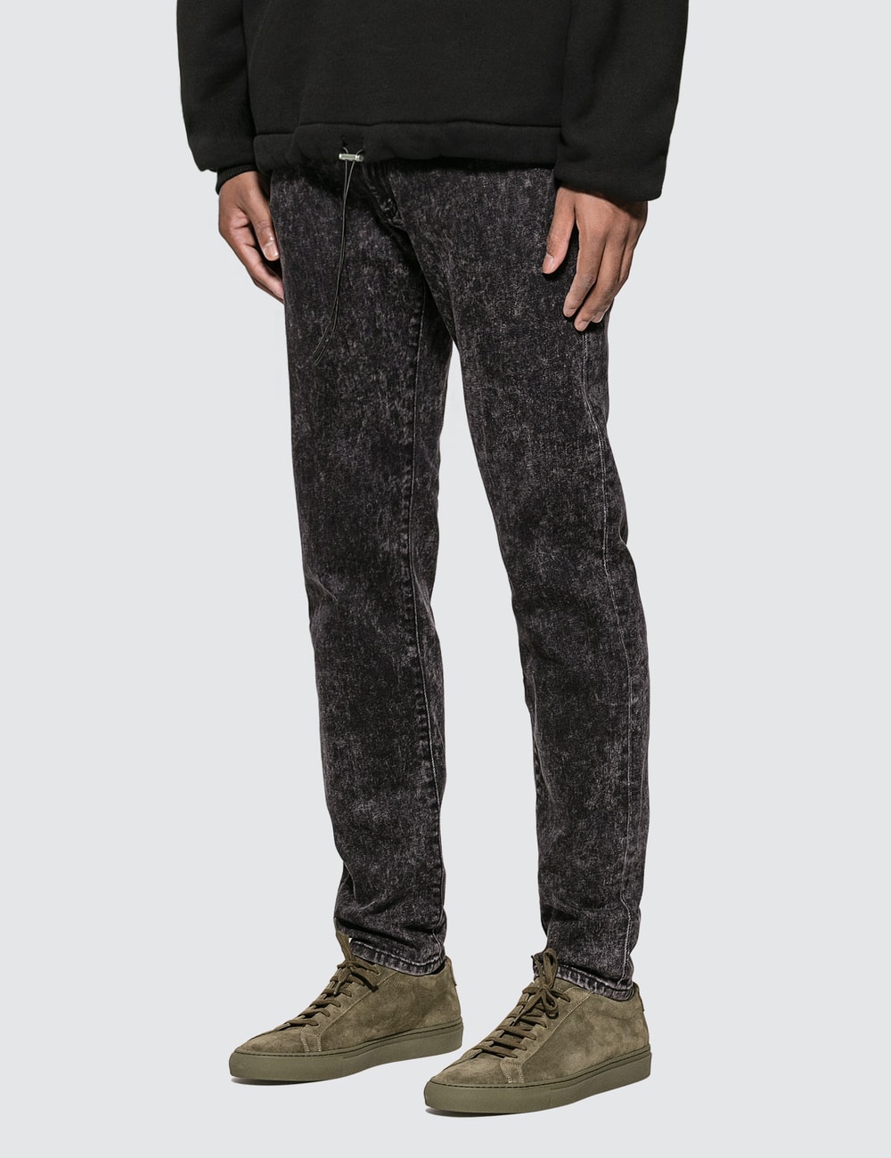 represent baggy denim
