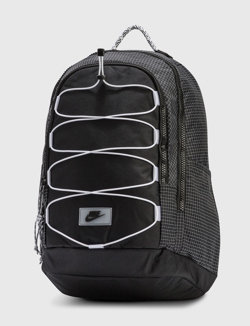 nike hayward 26l backpack