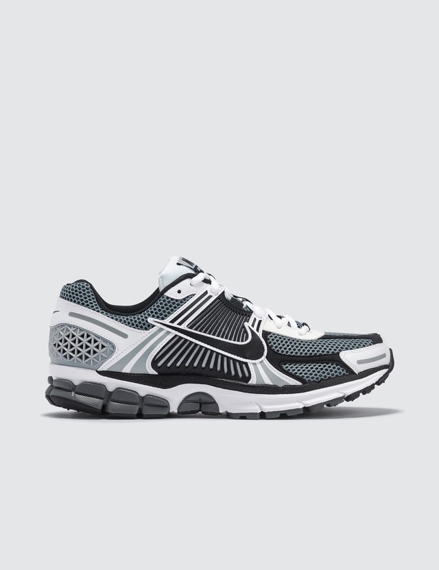 Nike - Nike Zoom Vomero 5 SE SP | HBX