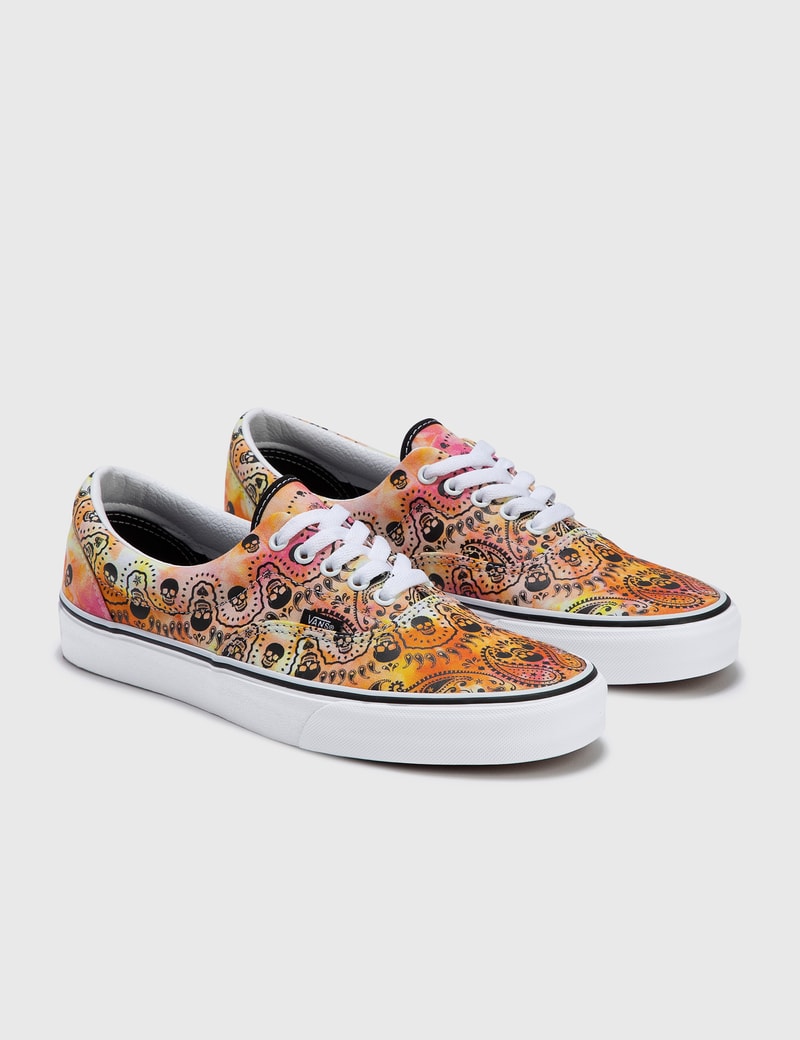 yellow bandana vans