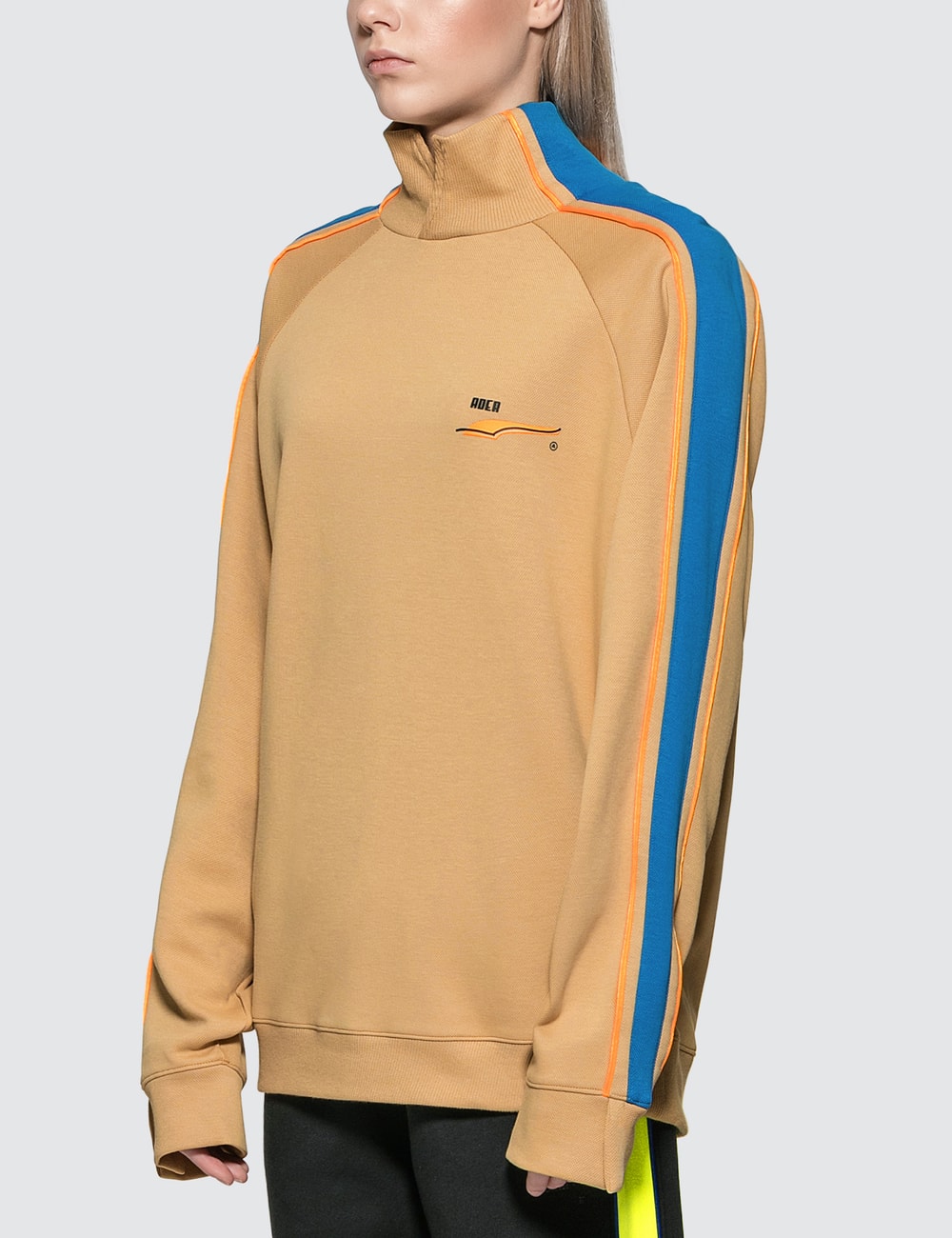 puma retro crew turtle rib neck